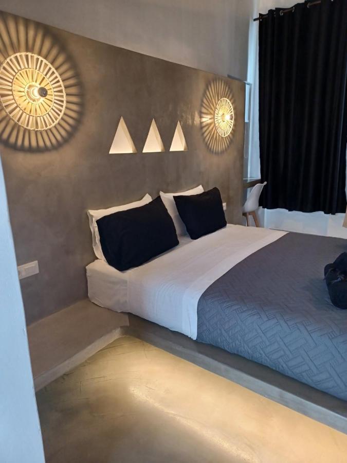 New In The Heart Of - 1 Apartment *